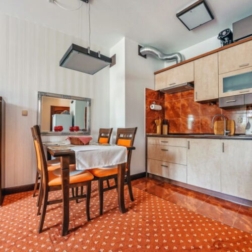 Apartament 4-osobowy 