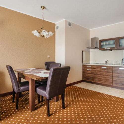 Apartament 4-osobowy 