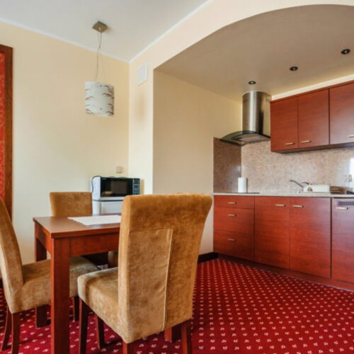 Apartament 4-osobowy 