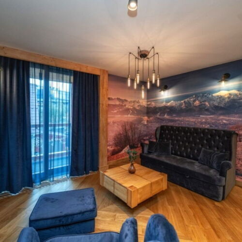One Bedroom Suite (No Spa Access) 2-Room Apartment for 4 Persons