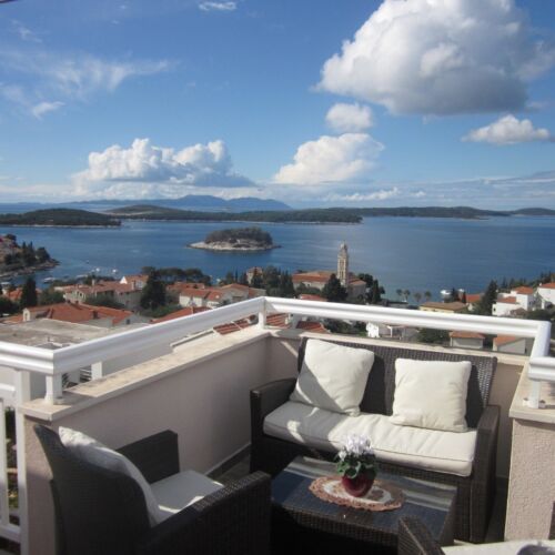 Apartament cu aer condiționat cu vedere spre mare cu 1 camera pentru 3 pers. A-20114-c