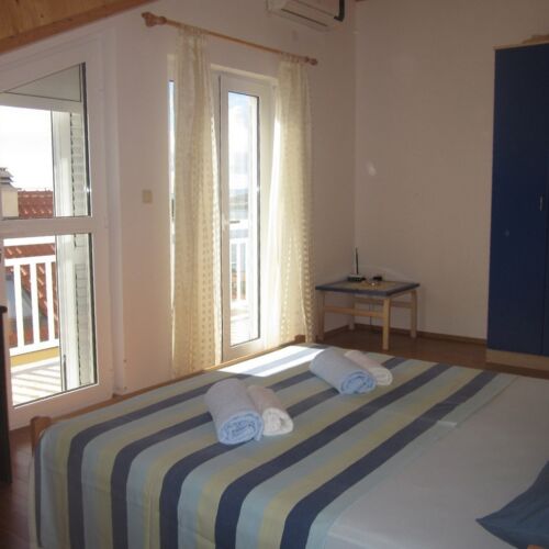 Apartament cu aer condiționat cu vedere spre mare cu 1 camera pentru 3 pers. A-20114-d