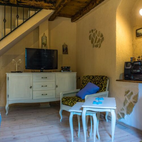 Apartament 5-osobowy z klimatyzacją z 2 pomieszczeniami sypialnianymi K-20120