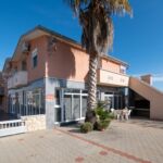 Apartman s klimatizací s balkónem s manželskou postelí s 1 ložnicí AS-20177-c