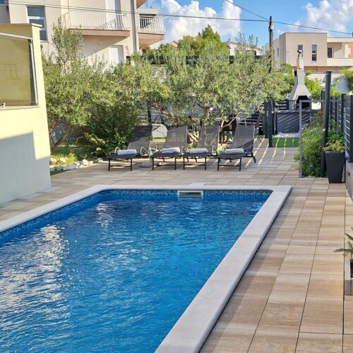 Apartament cu aer condiționat cu vedere spre mare cu 2 camere pentru 5 pers. A-20248-a