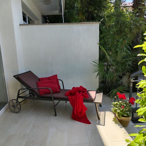 Apartament 2-osobowy z klimatyzacją z tarasem z 1 pomieszczeniem sypialnianym A-20370-c