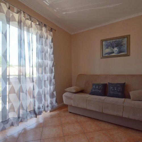 Apartament 3-osobowy z klimatyzacją z balkonem z 1 pomieszczeniem sypialnianym A-20447-d