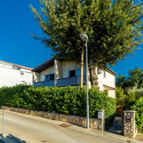 Apartament 4-osobowy z klimatyzacją z balkonem z 1 pomieszczeniem sypialnianym A-20473-a