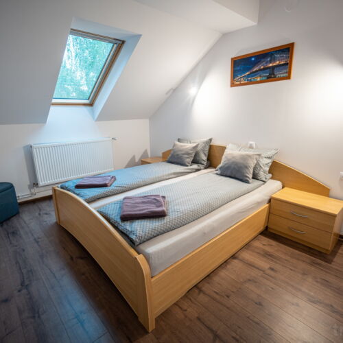 Apartament 4-osobowy z 2 pomieszczeniami sypialnianymi