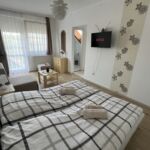 Panorámás erkélyes 3 fős apartman 1 hálótérrel
