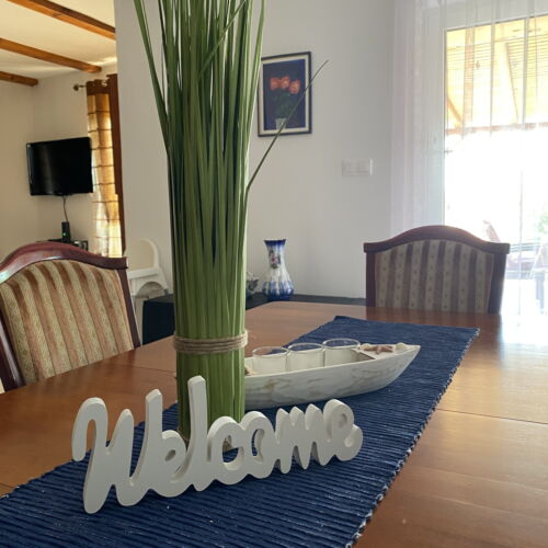 Apartament family întreaga unitate pentru 12 pers. (se inchirieaza doar integral) (se poate solicita pat suplimentar)