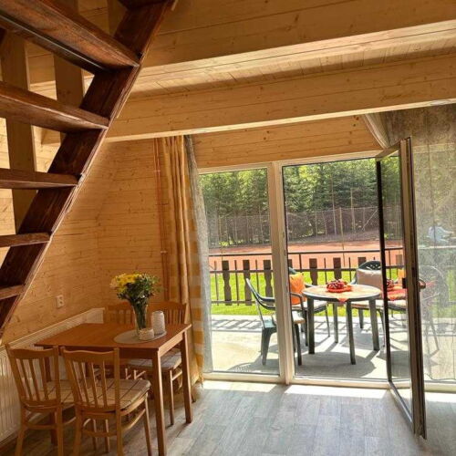 Pokoj se sprchou s vlastní kuchyňkou pro 5 os.