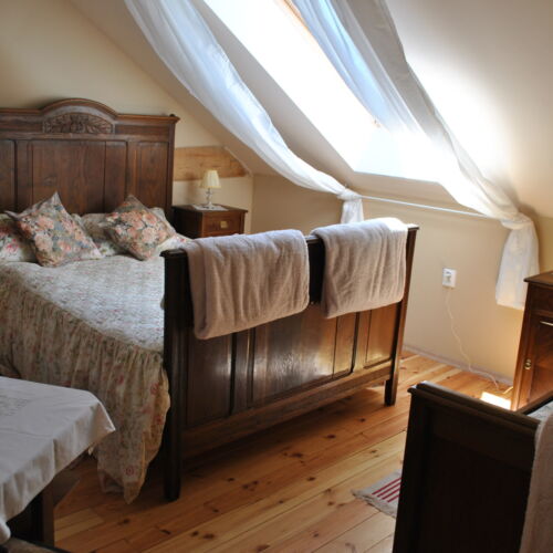 Apartament 6-osobowy z 2 pomieszczeniami sypialnianymi (możliwa dostawka)