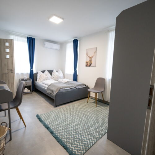 View to the Lake Air Conditioned Summer House for 6 Persons (extra beds available)