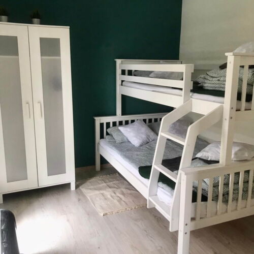 Domek letniskowy 7-osobowy  (możliwa dostawka)