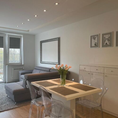 Apartament 4-osobowy z 2 pomieszczeniami sypialnianymi