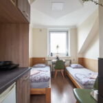 2-Zimmer-Apartment für 4 Personen mit Badezimmer und Eigener Küche