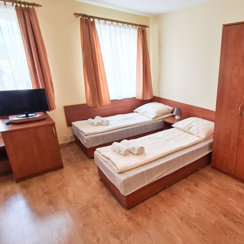 Pokój 2-osobowy Standard z łazienką