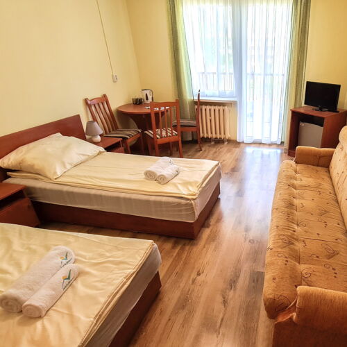 Pokój 3-osobowy Standard z łazienką