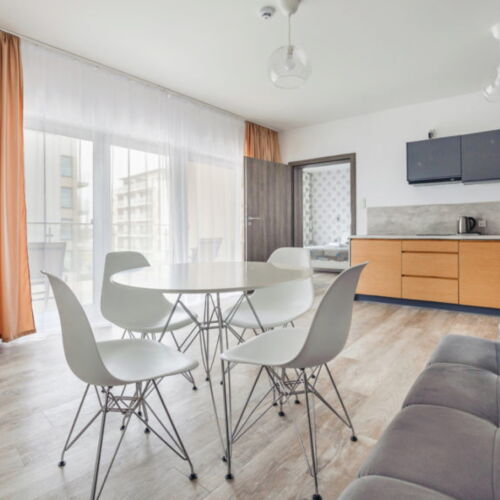 Apartament 4-osobowy 