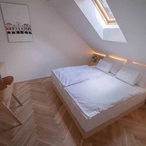 Mansard Twin Room with Shower