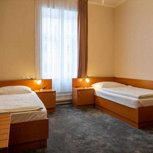 Twin Pokoj s koupelnou pro 2 os.