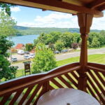 View to the Lake 4-Room Family Apartment for 8 Persons