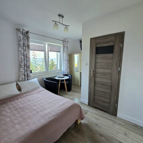 Pokój 2-osobowy na parterze z widokiem na jezioro