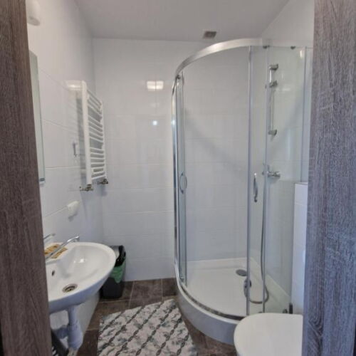 Pokój 2-osobowy na piętrze z widokiem na jezioro