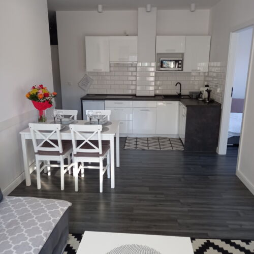 3-Zimmer-Apartment für 6 Personen Parterre mit Aussicht auf die Berge