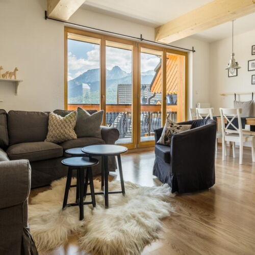 Domek całoroczny 9-osobowy Premium z widokiem na góry (możliwa dostawka)