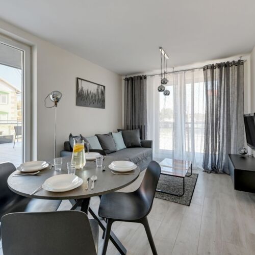 Apartament 4-osobowy z tarasem