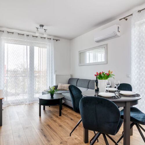 Apartament 4-osobowy z balkonem