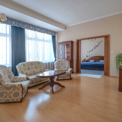 Apartament cu duș pentru 2 pers.