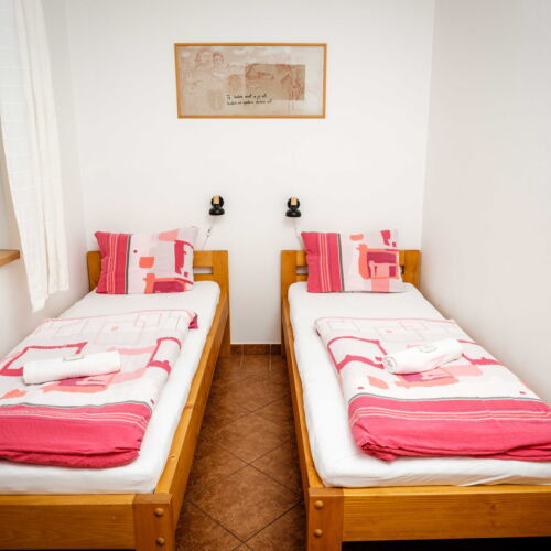 Barrier Free Twin Room with Kitchenette