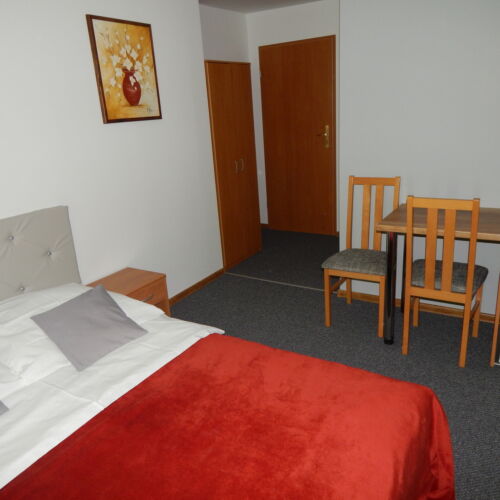 Pokój 2-osobowy na piętrze z łazienką