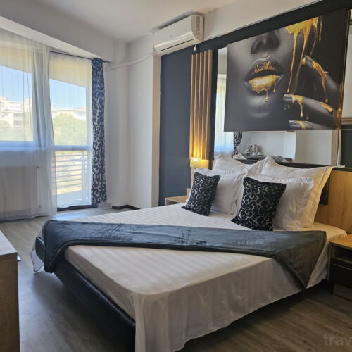 Camera dubla deluxe cu balcon