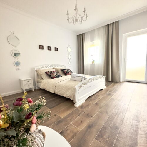 Pokój 3-osobowy na parterze z balkonem