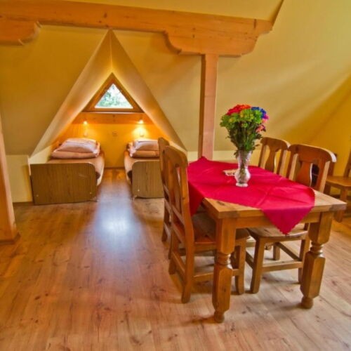 Apartament 6-osobowy z 2 pomieszczeniami sypialnianymi