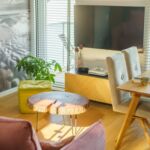 Apartament deluxe la etaj cu 2 camere pentru 4 pers.