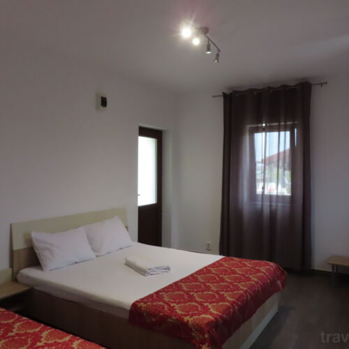 Camera tripla family