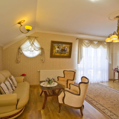 Apartament 4-osobowy z 2 pomieszczeniami sypialnianymi