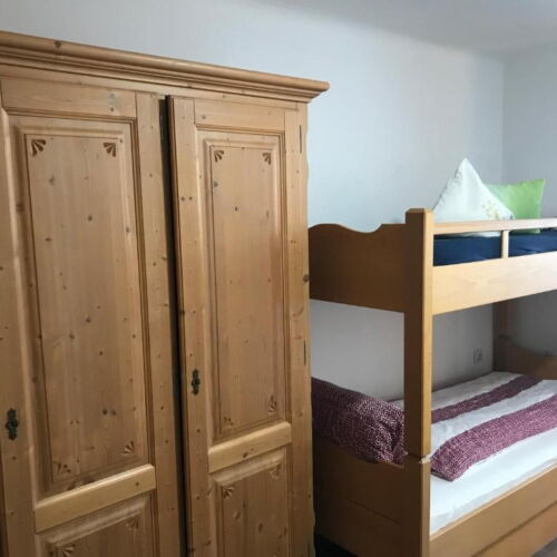 Pokój 5-osobowy Family z balkonem