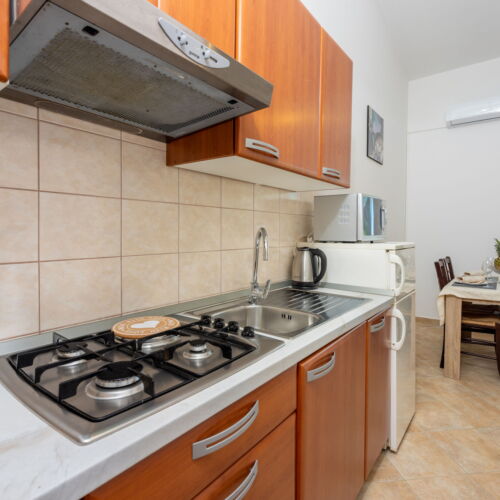 2-Zimmer-Apartment für 4 Personen mit Klimaanlage und Aussicht auf das Meer