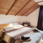 Apartment And Room D&A Dreznik Grad