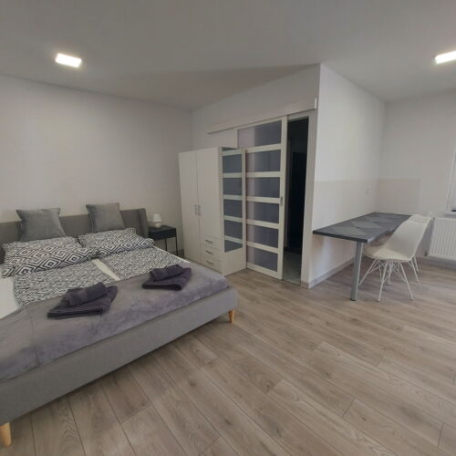 Apartman se zahradou pro 4 os. s 1 ložnicí v přízemí