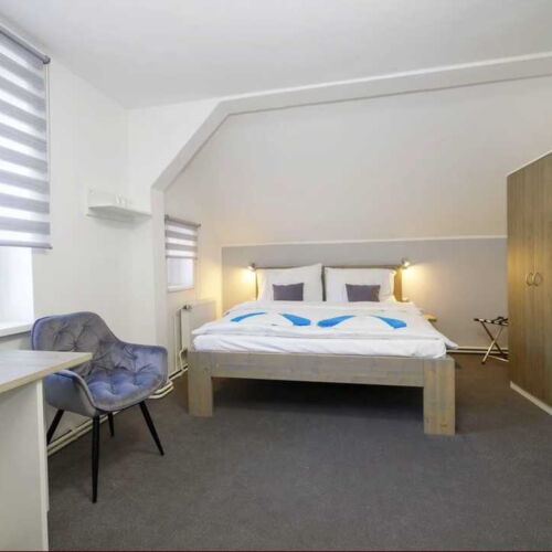 Pokoj se sprchou  pro 2 os.