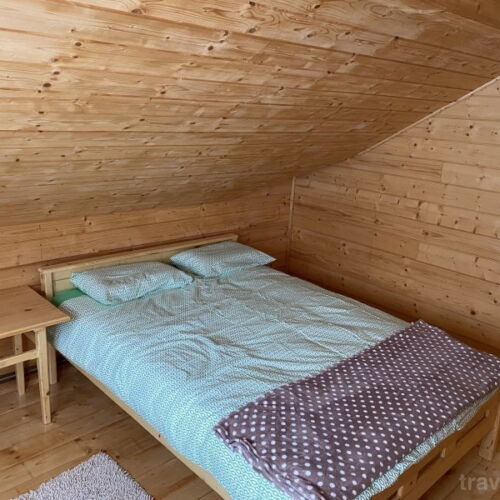 Cabană cu panoramă pentru 22 pers. (se inchirieaza doar integral)