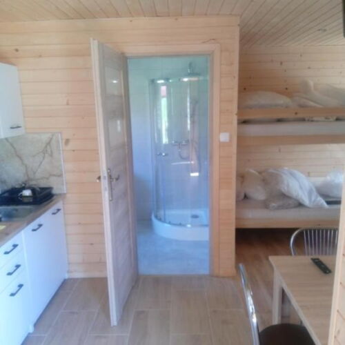 Apartament 4-osobowy z 2 pomieszczeniami sypialnianymi