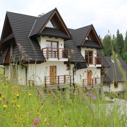 Casă de vară pentru 8 pers. (se inchirieaza doar integral)